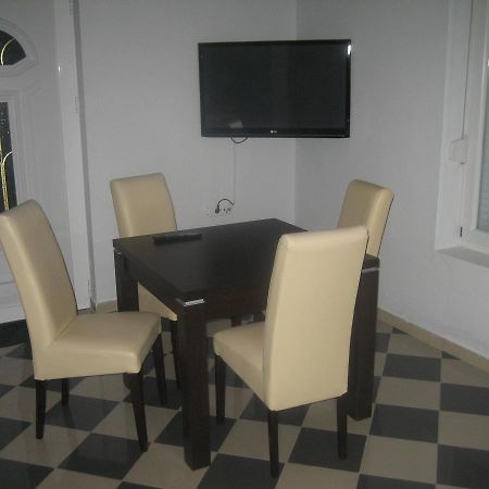 Guest House Vila Mimoza 乌尔齐尼 外观 照片