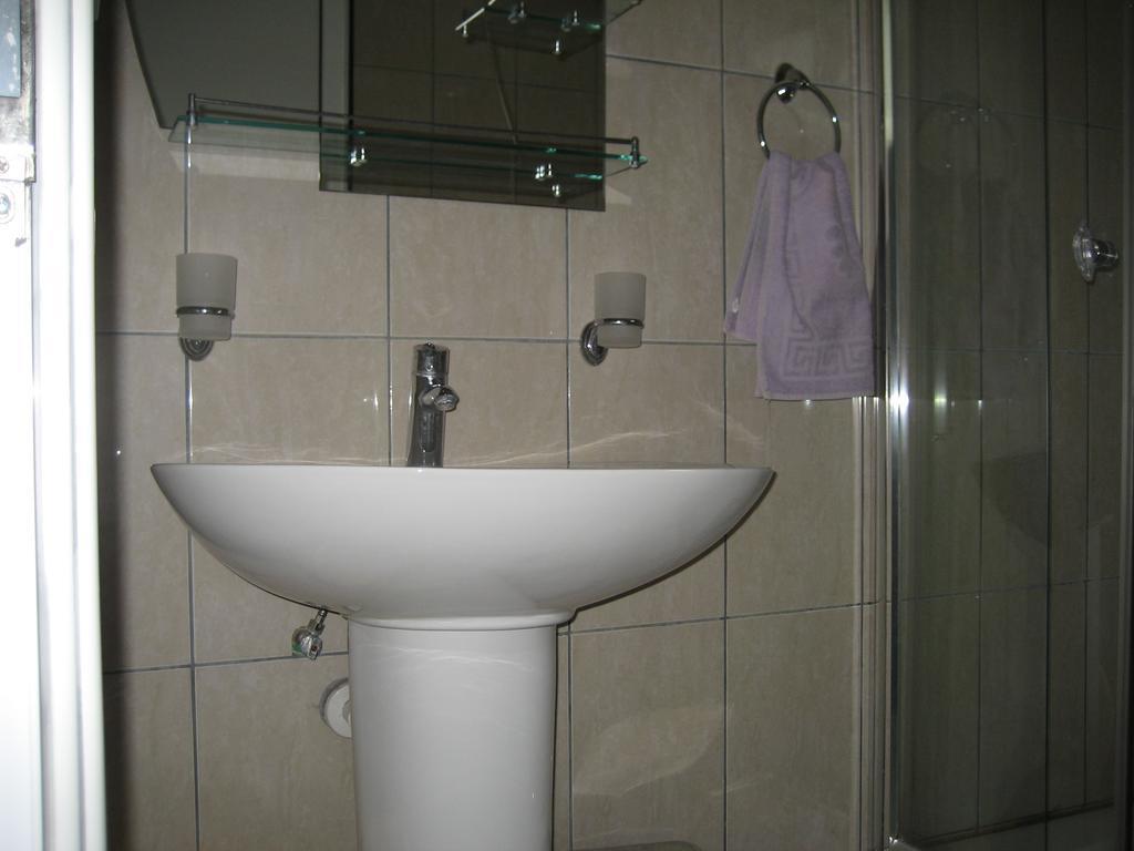 Guest House Vila Mimoza 乌尔齐尼 外观 照片