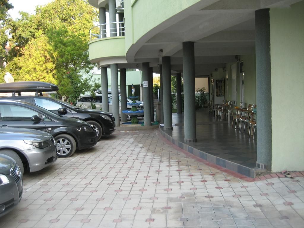 Guest House Vila Mimoza 乌尔齐尼 客房 照片