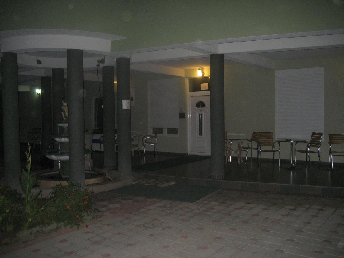 Guest House Vila Mimoza 乌尔齐尼 外观 照片