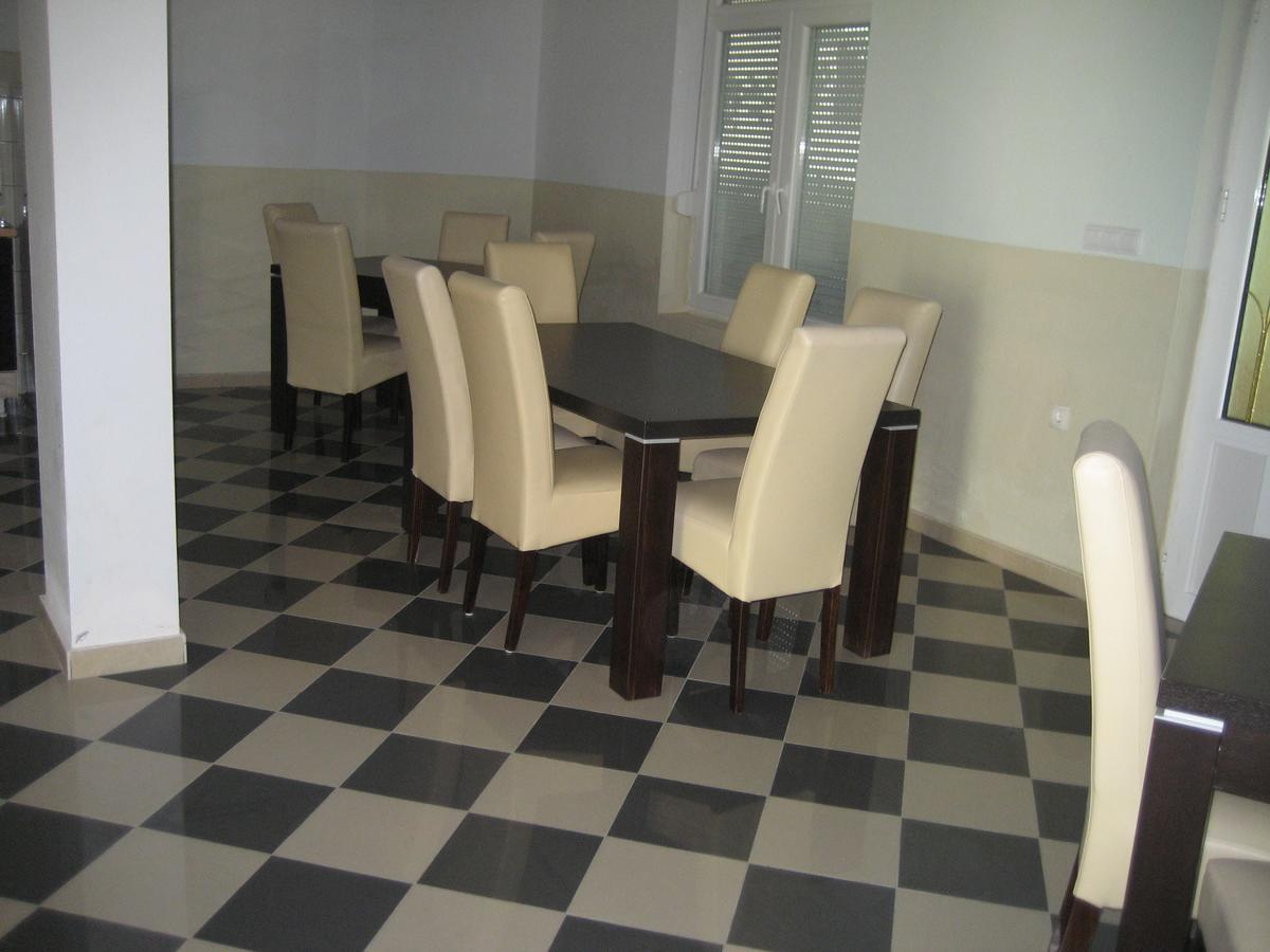 Guest House Vila Mimoza 乌尔齐尼 外观 照片