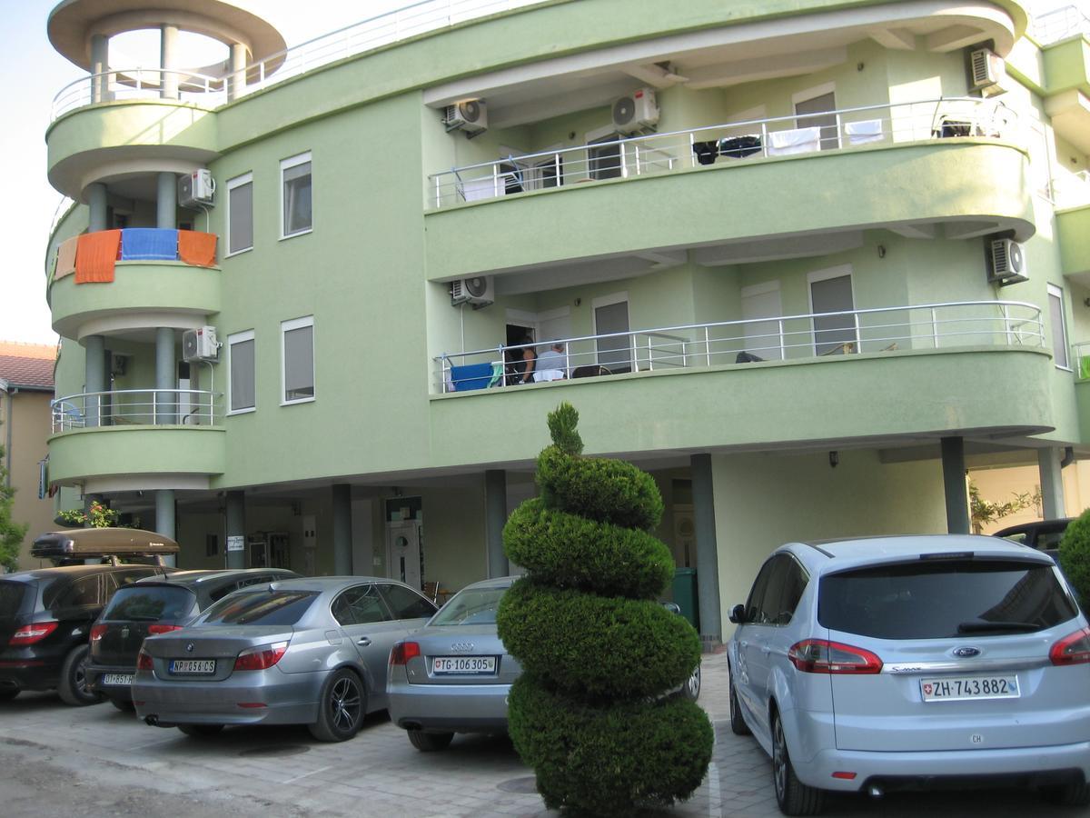 Guest House Vila Mimoza 乌尔齐尼 外观 照片