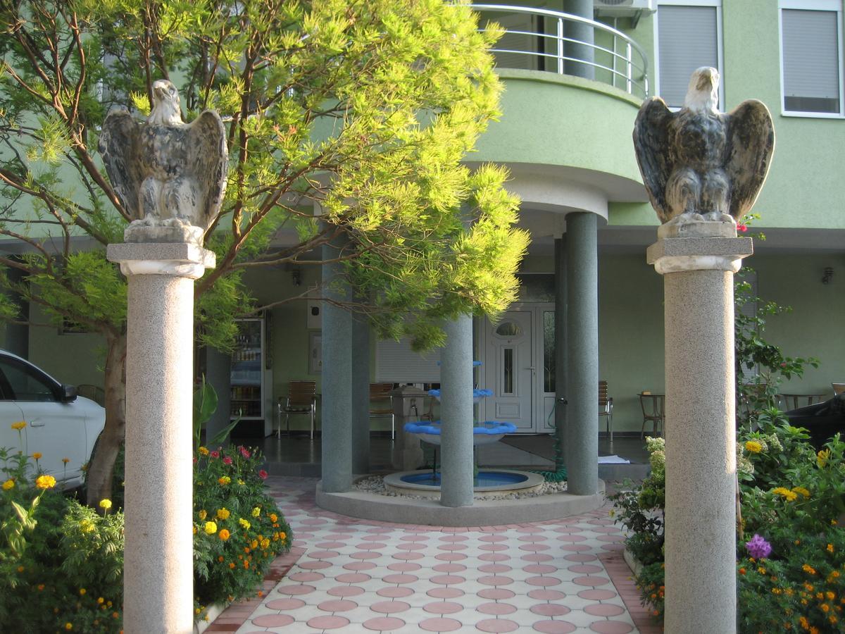 Guest House Vila Mimoza 乌尔齐尼 外观 照片