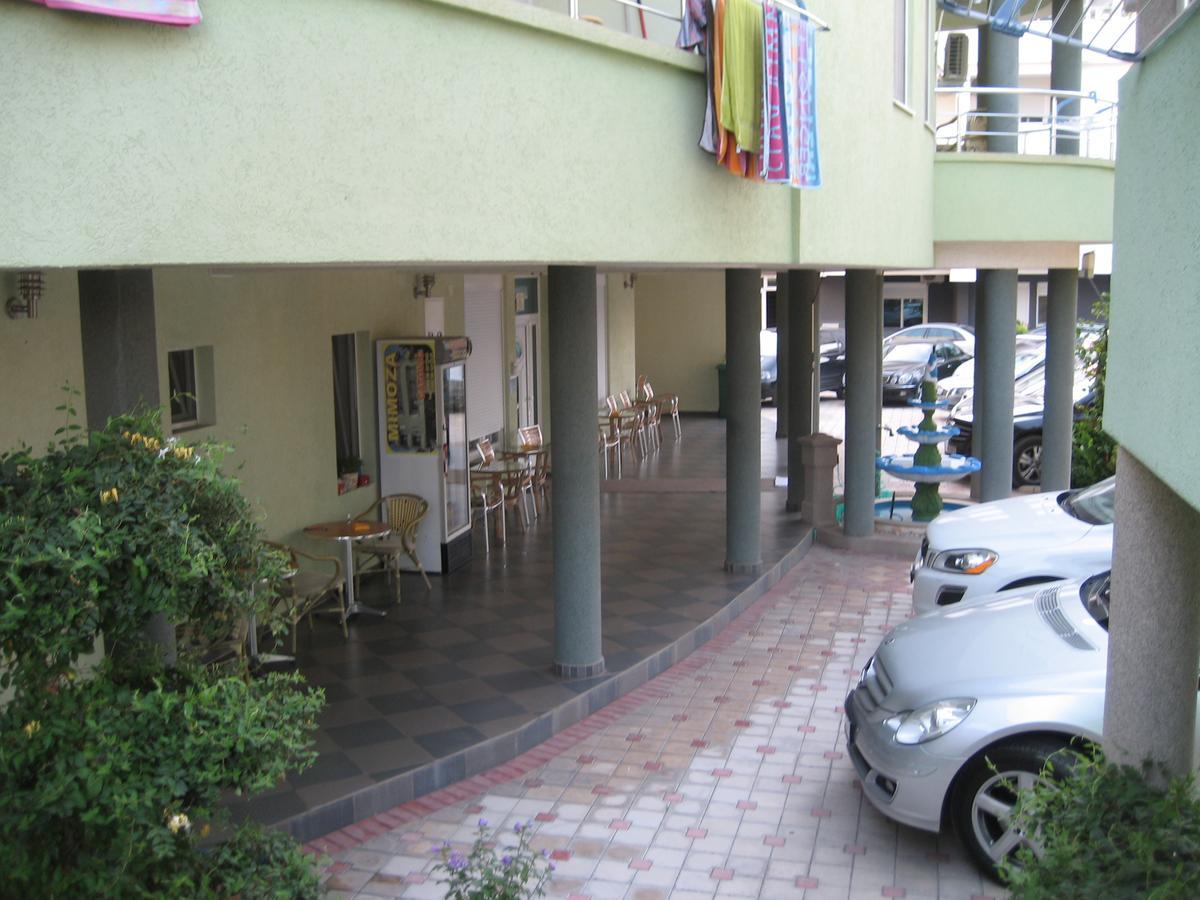 Guest House Vila Mimoza 乌尔齐尼 外观 照片