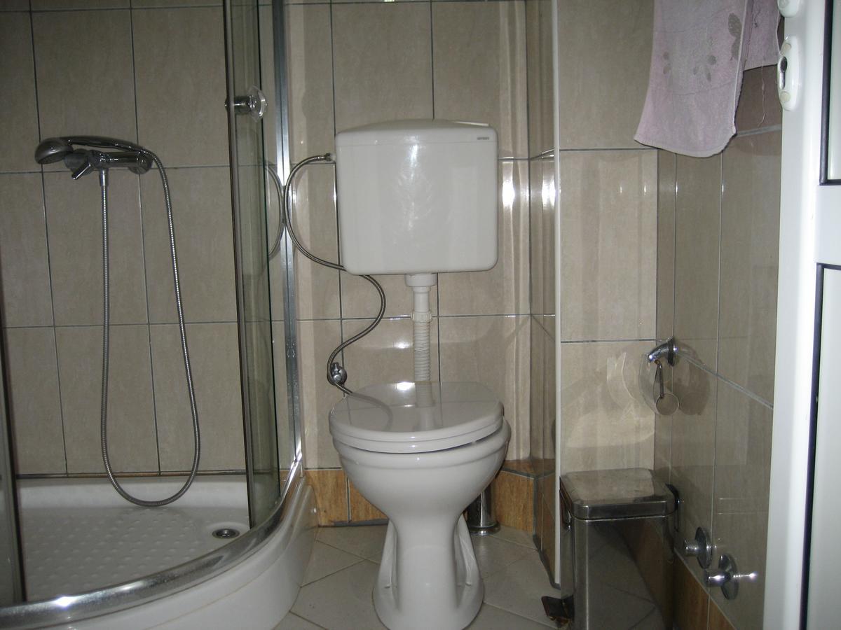 Guest House Vila Mimoza 乌尔齐尼 外观 照片